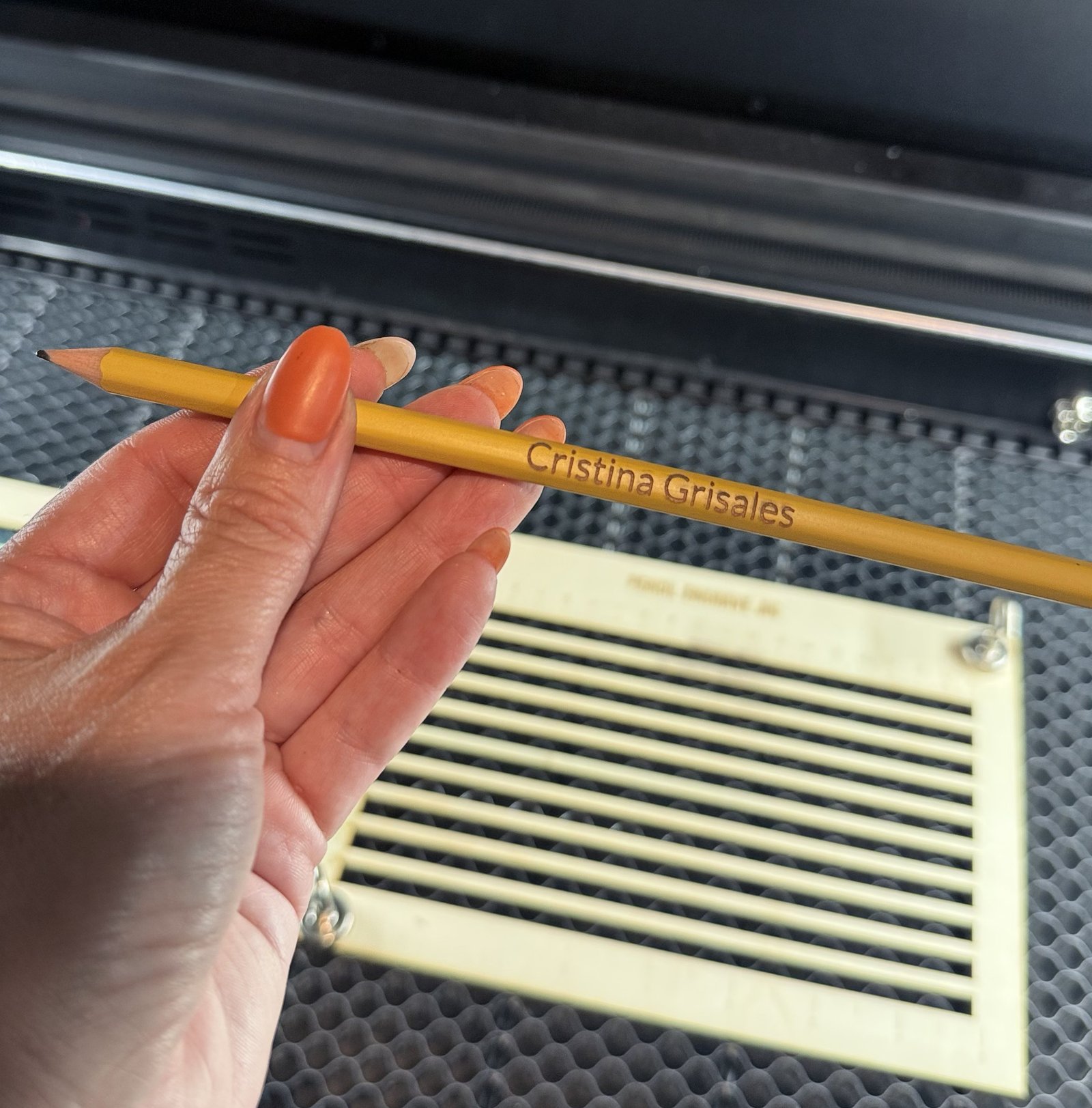 You are currently viewing Why Good Design is More Than a Logo: The Power of Visual Systems